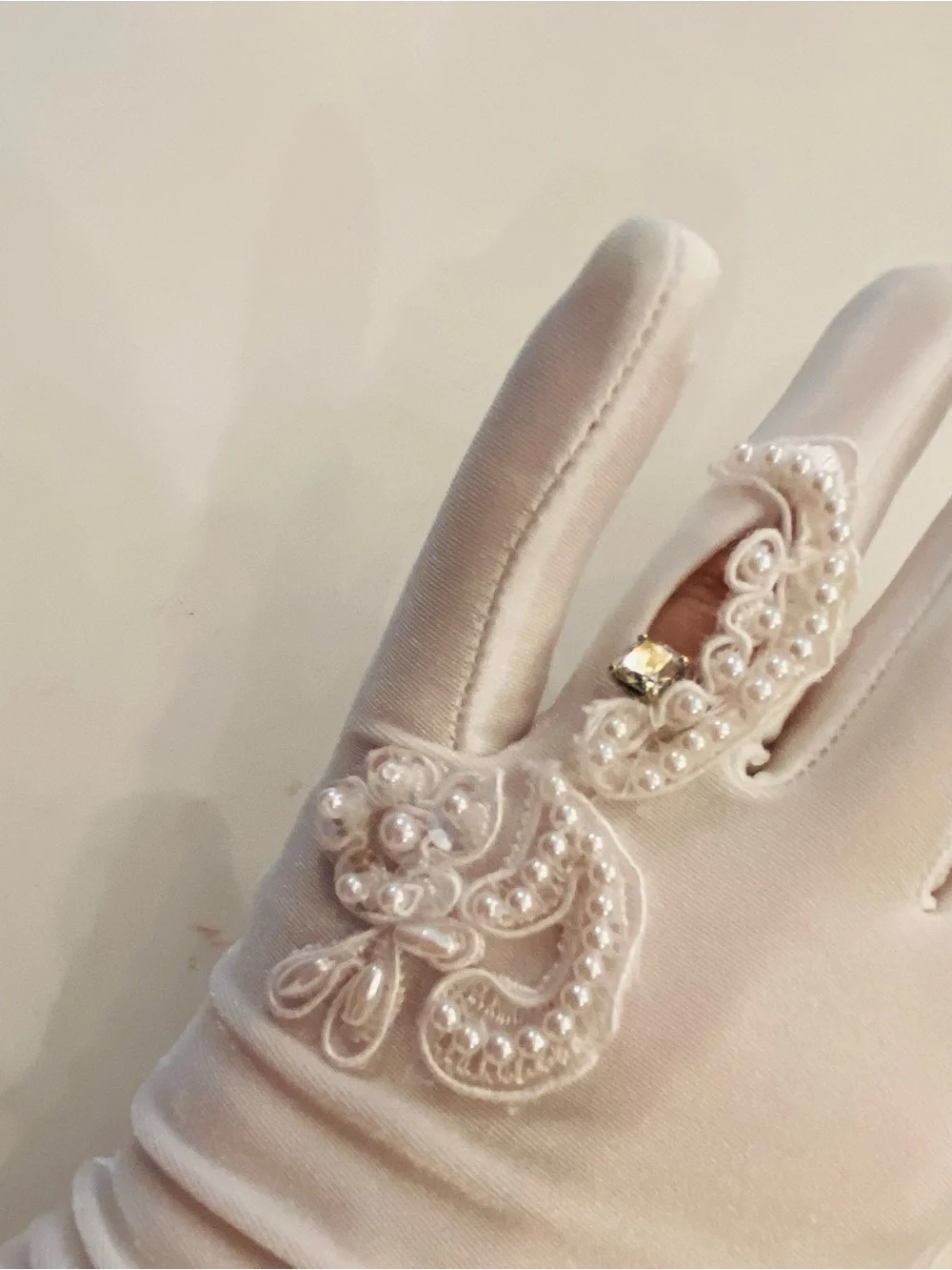 Vintage Bridal Gloves White Nylon  w/ Finger Lace Detail Ring Exposure One Size
